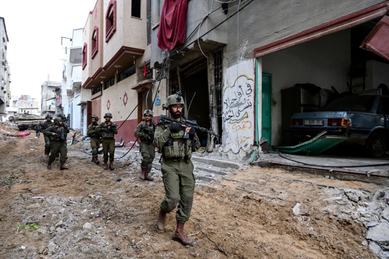 Israeli Soldiers in Gaza City [Image Source Yossi Zeliger/Reuters]a
